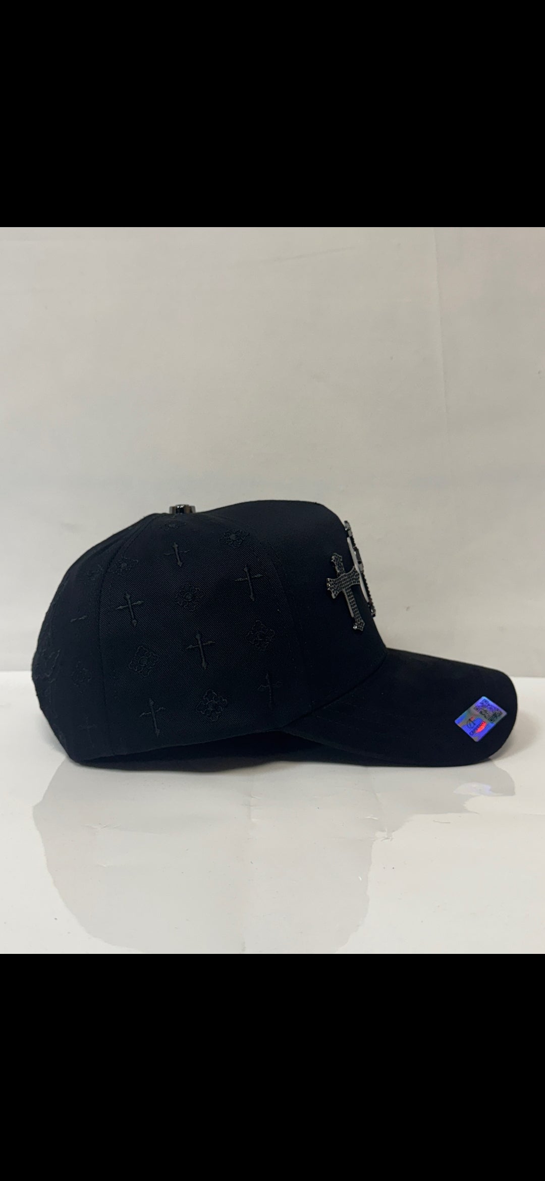 Cruces black