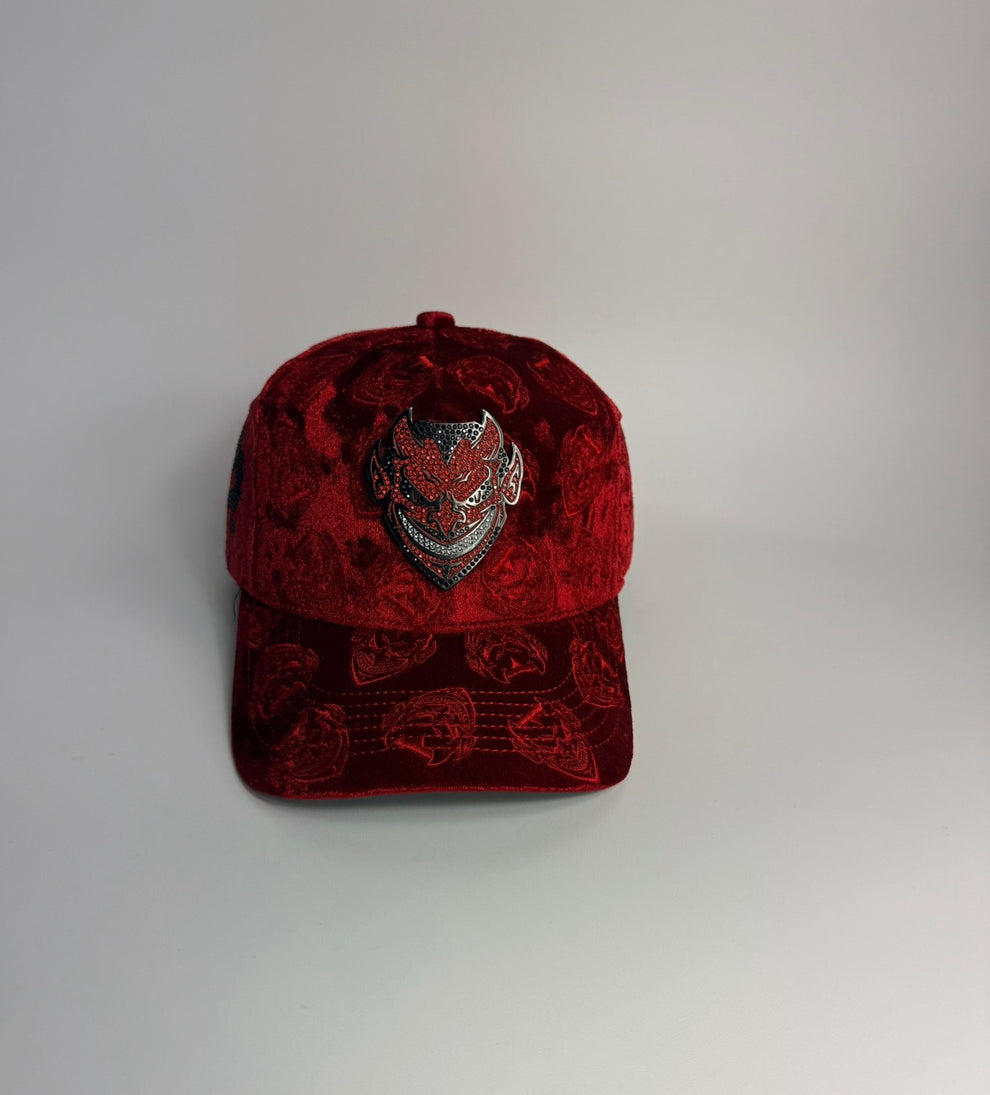 Lucufer red