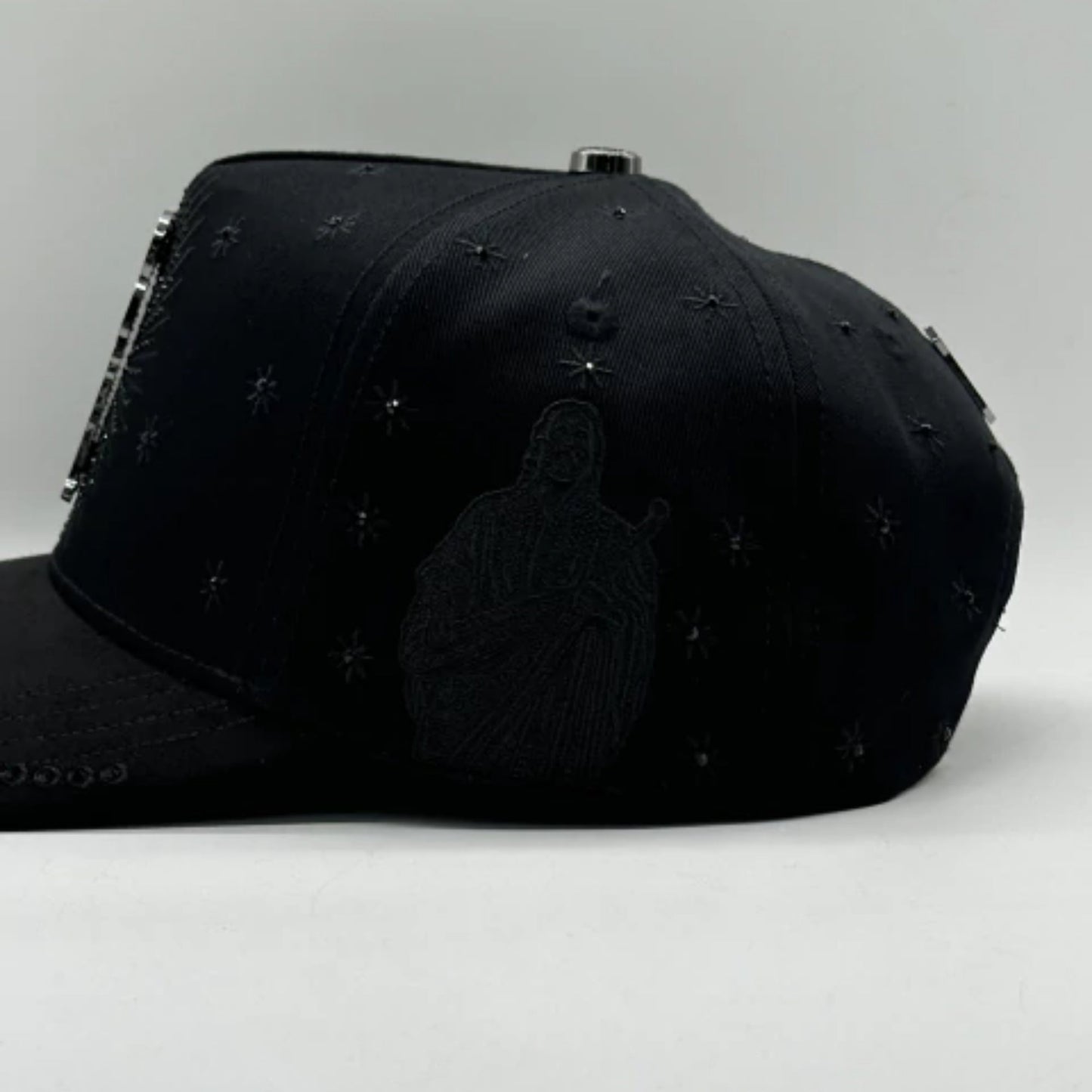 San judas total black