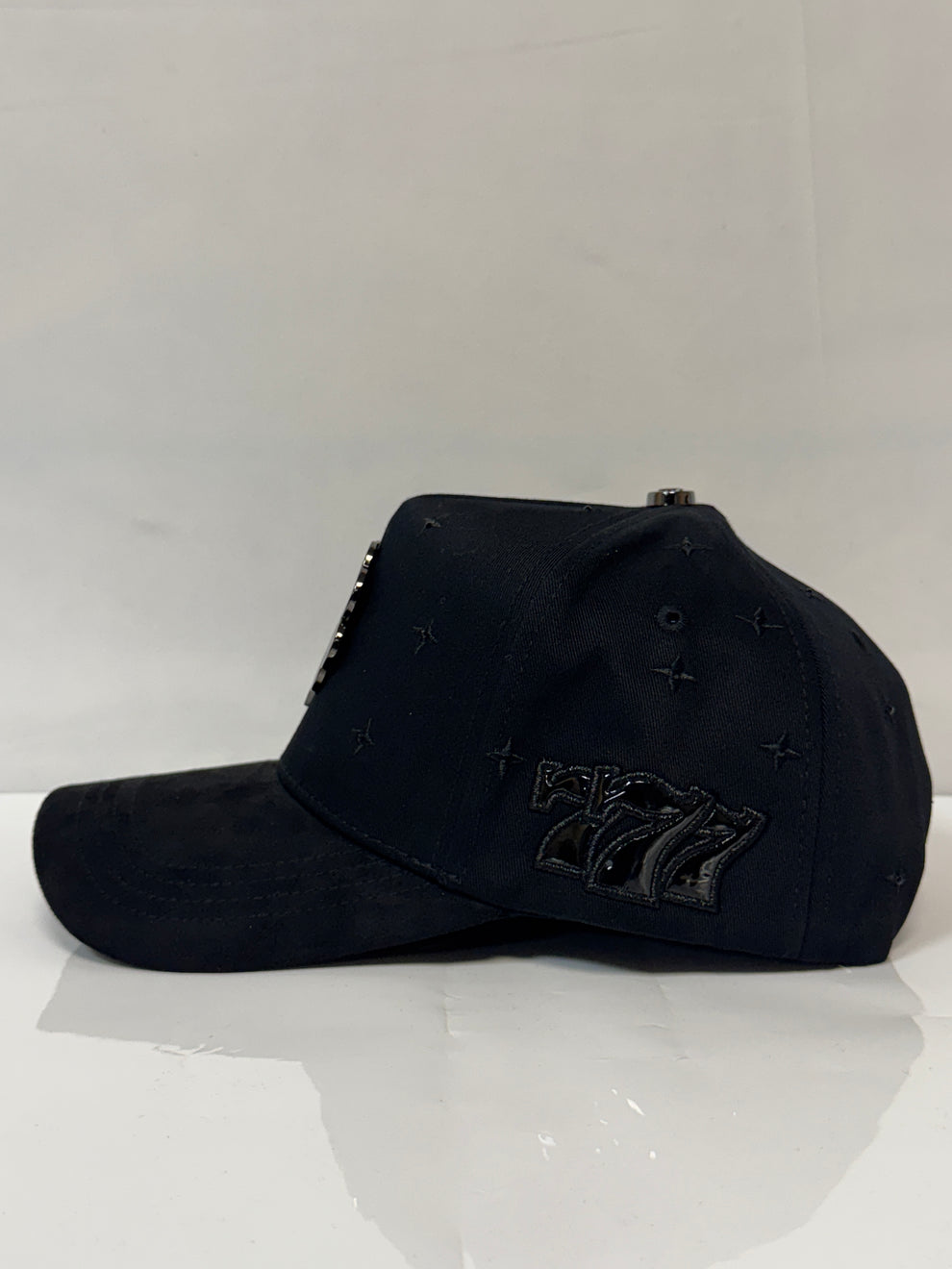Caps fans Gorra trébol all black