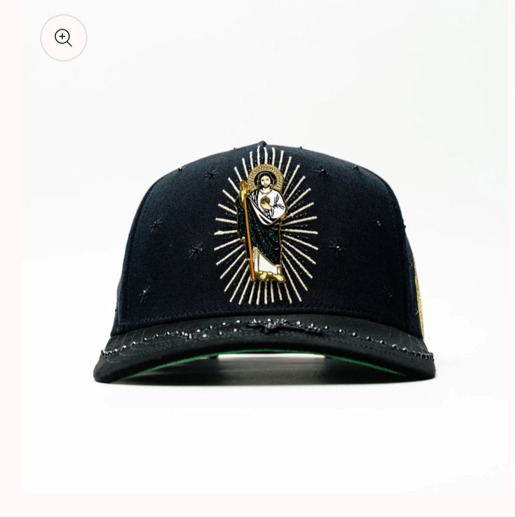SAN JUDAS CRISTAL BLACK con caja