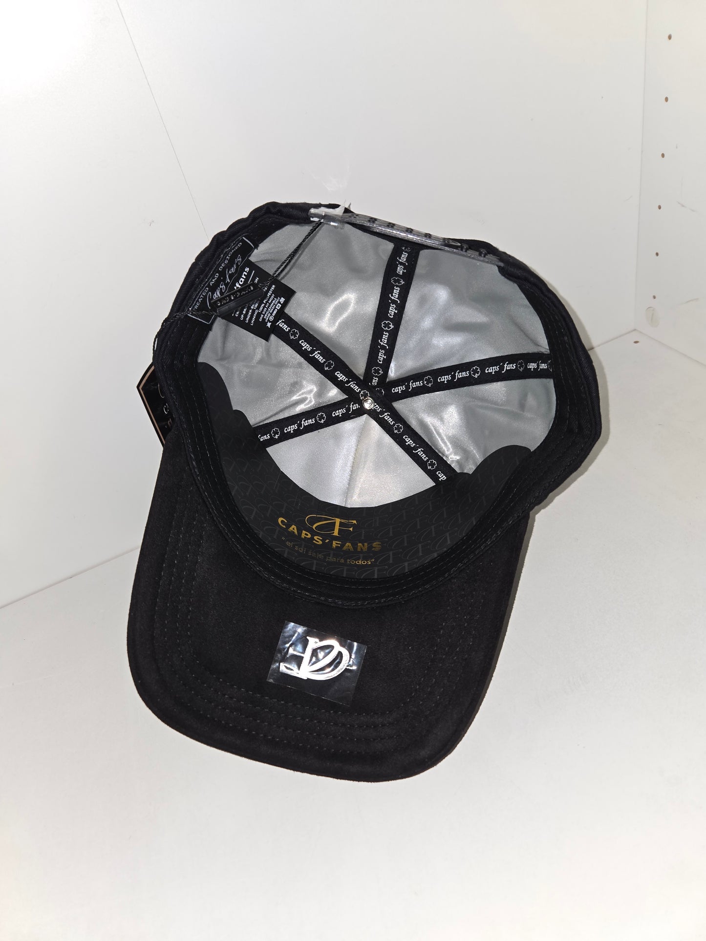 Caps fans Trebol silver