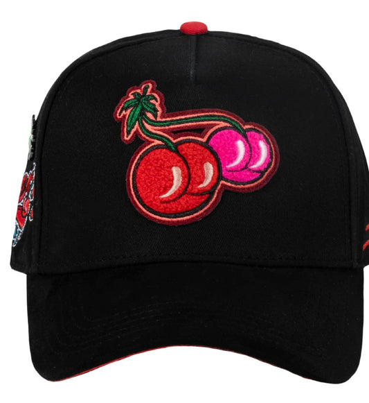 2JC HATS CHERRY BLACK COLABORACIÓN CON GABITO BALLESTEROS