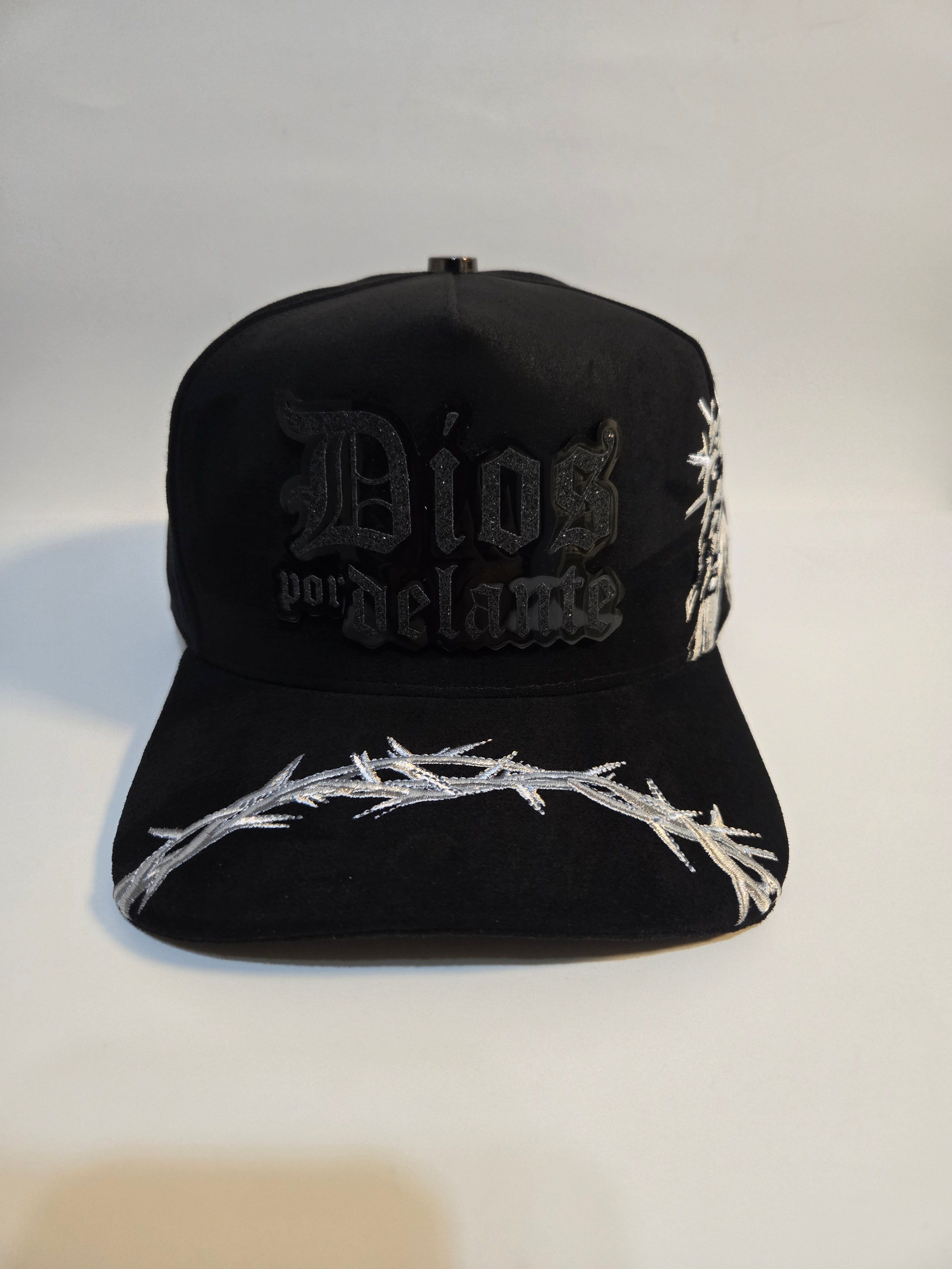 Dios por delante full gamuza