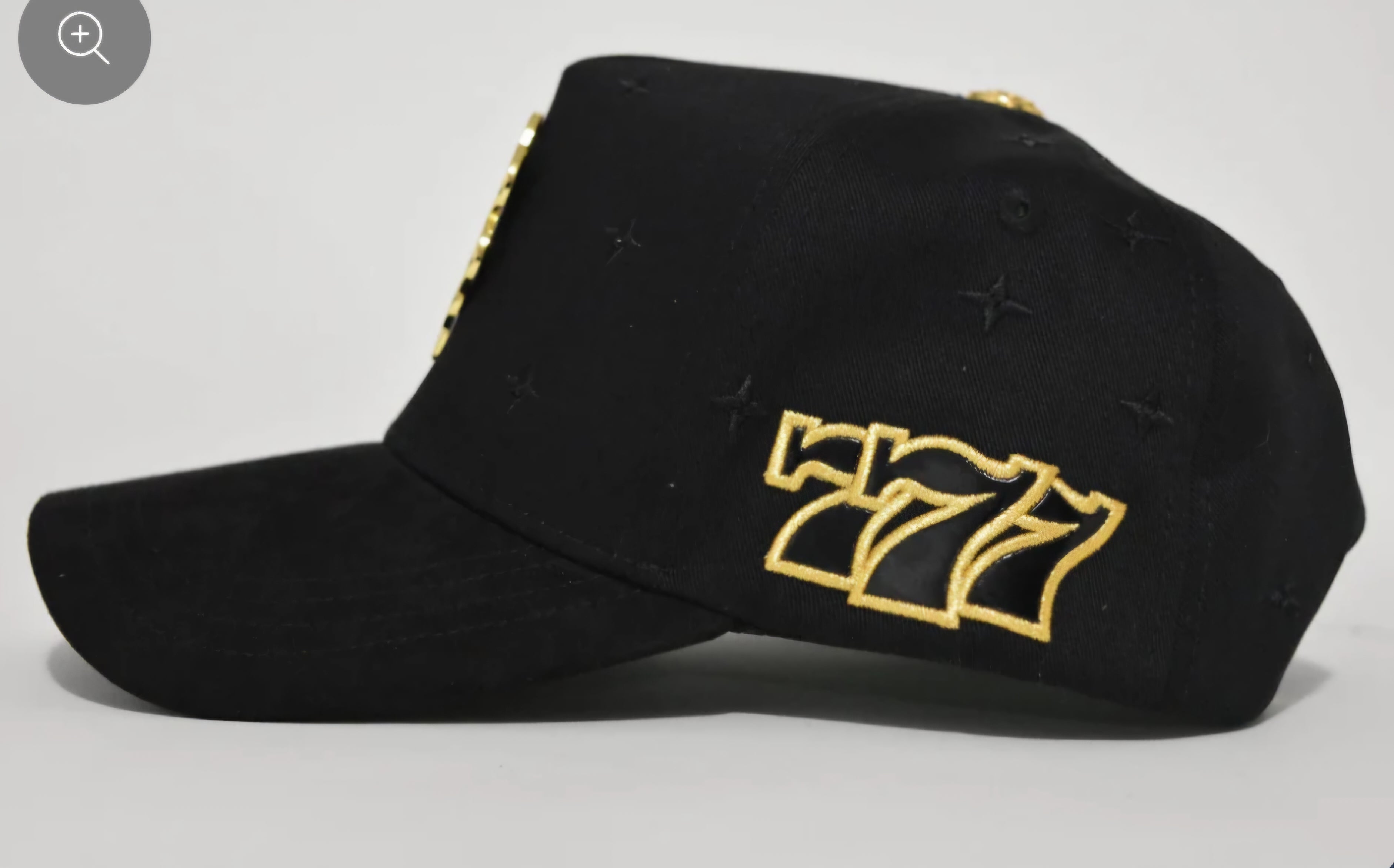 Caps fans Trebol gold