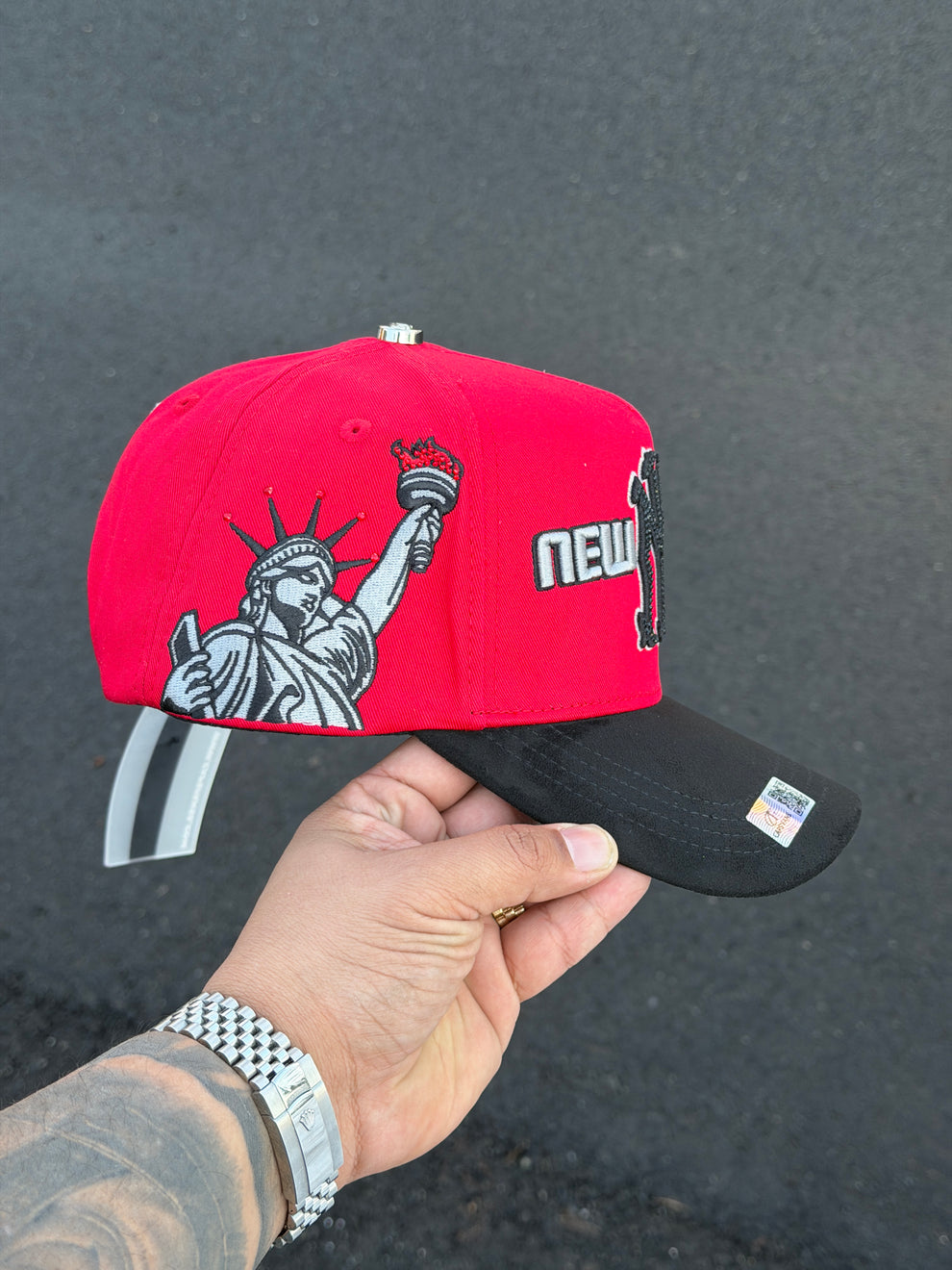 NY red  black