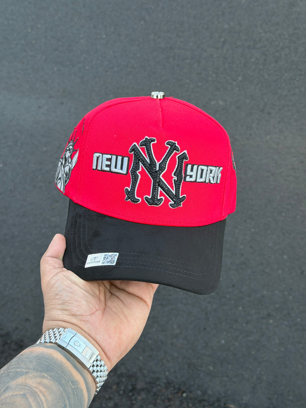 NY red  black