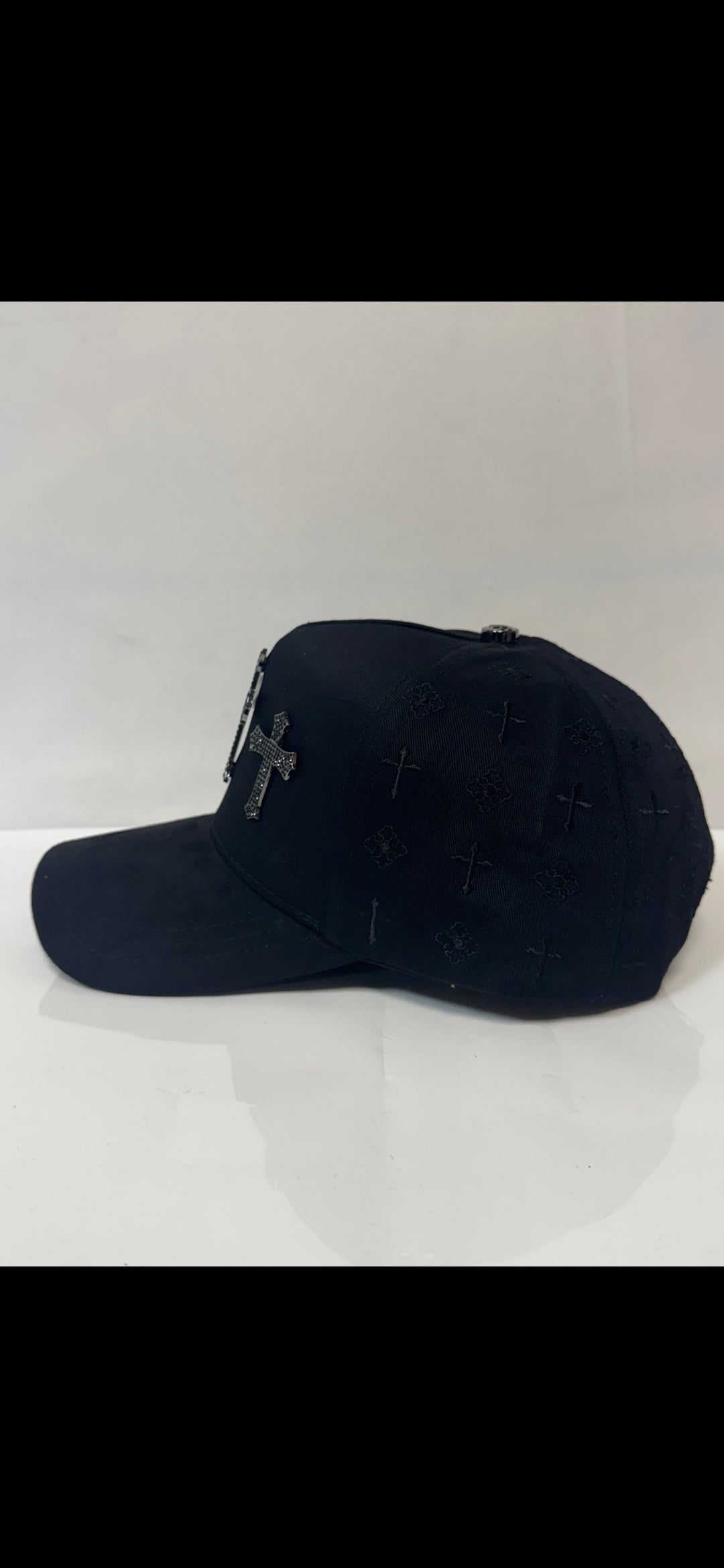 Cruces black