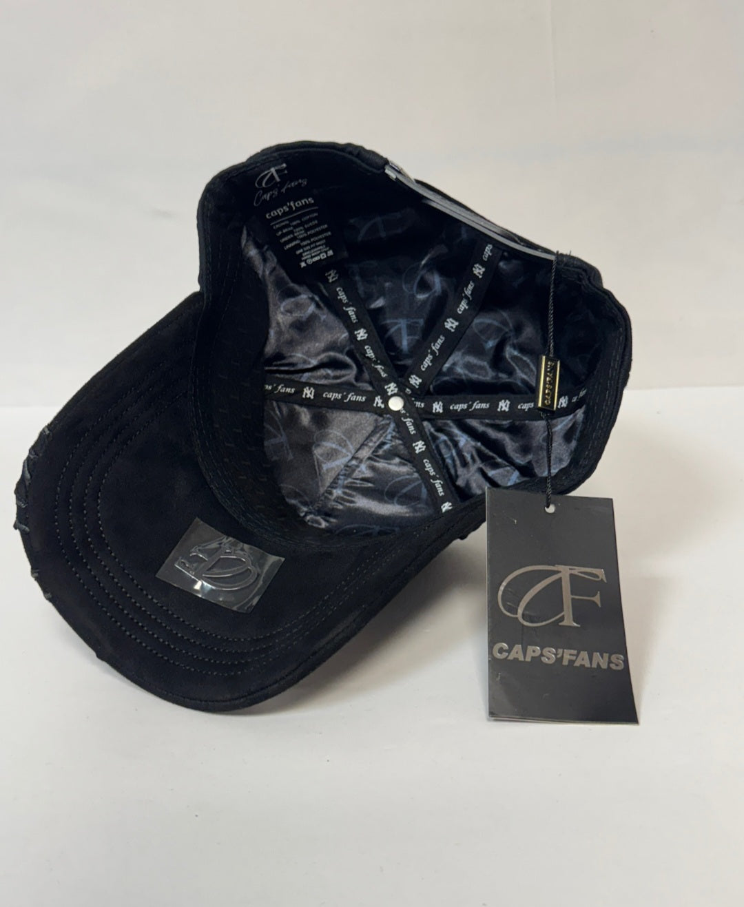 Caps fans Ny crystal black
