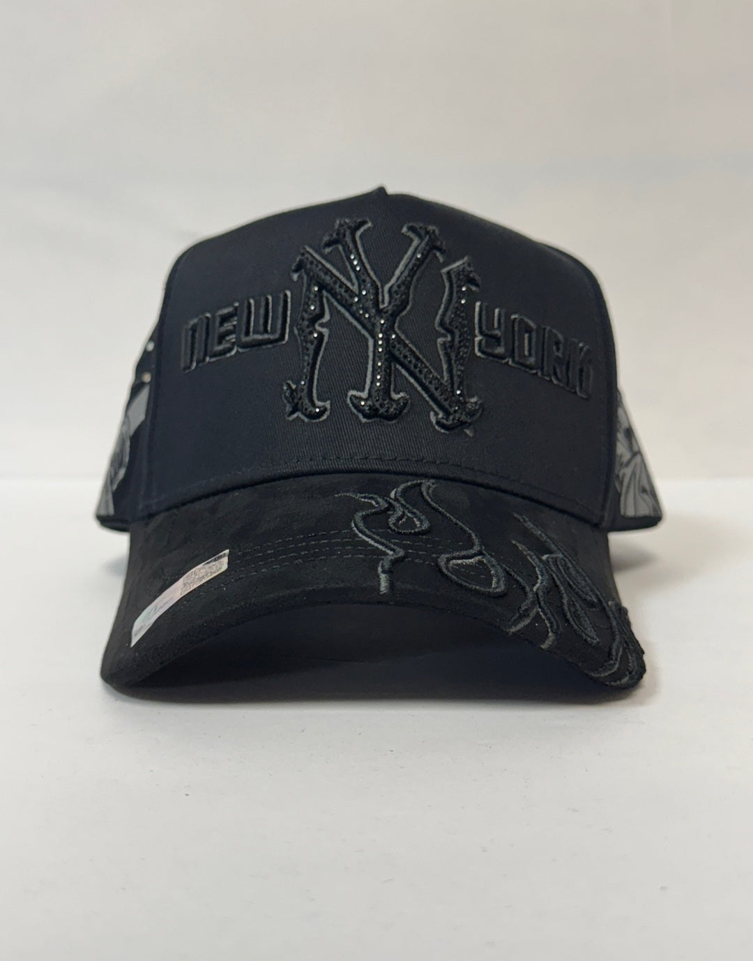 Caps fans Ny crystal black